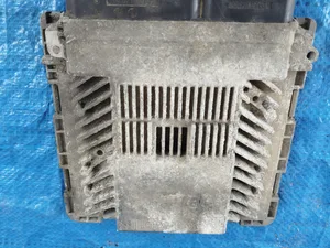Блок упр двигуном Audi Q7 4L0910551P (1)